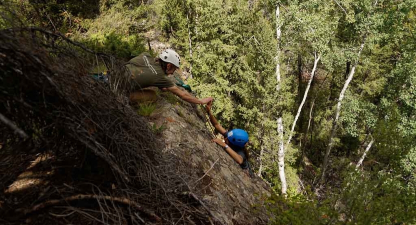 gap year rock climbing semester in colorado